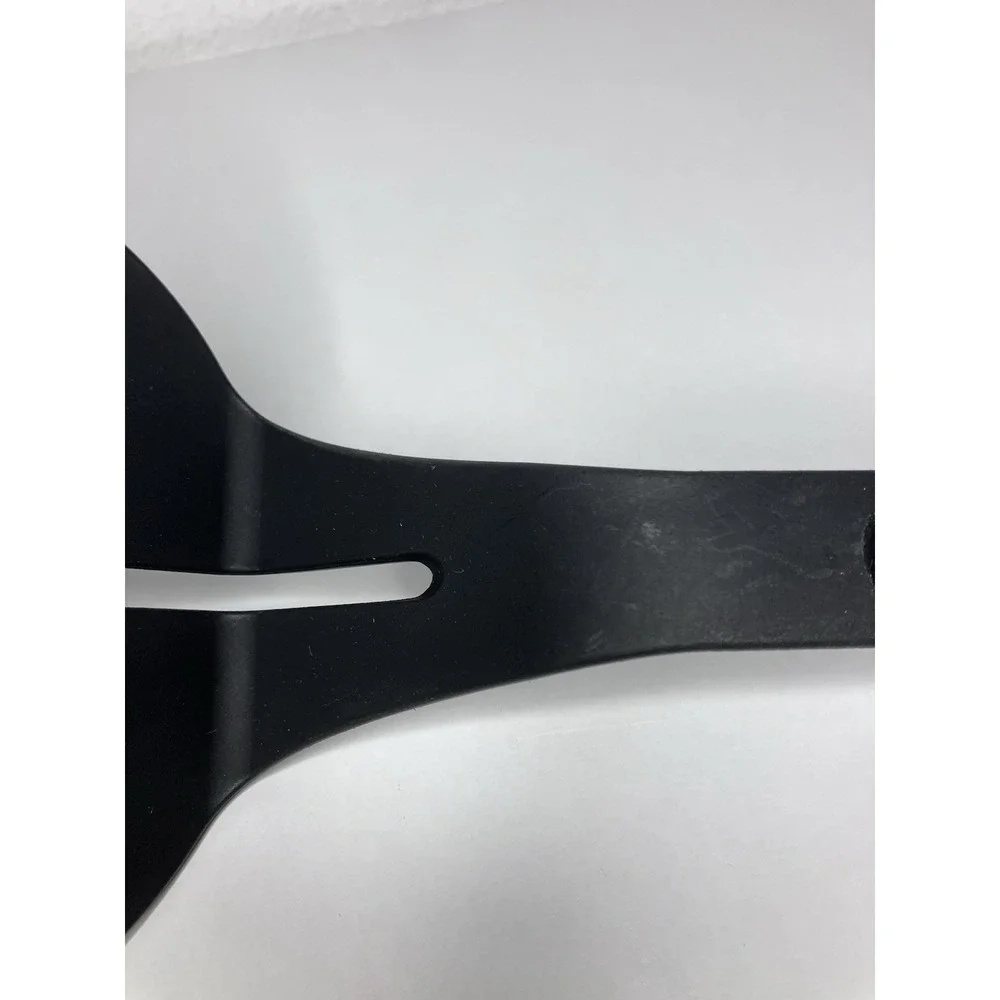 The Pampered Chef Black Plastic Nylon Panini Spatula #2352